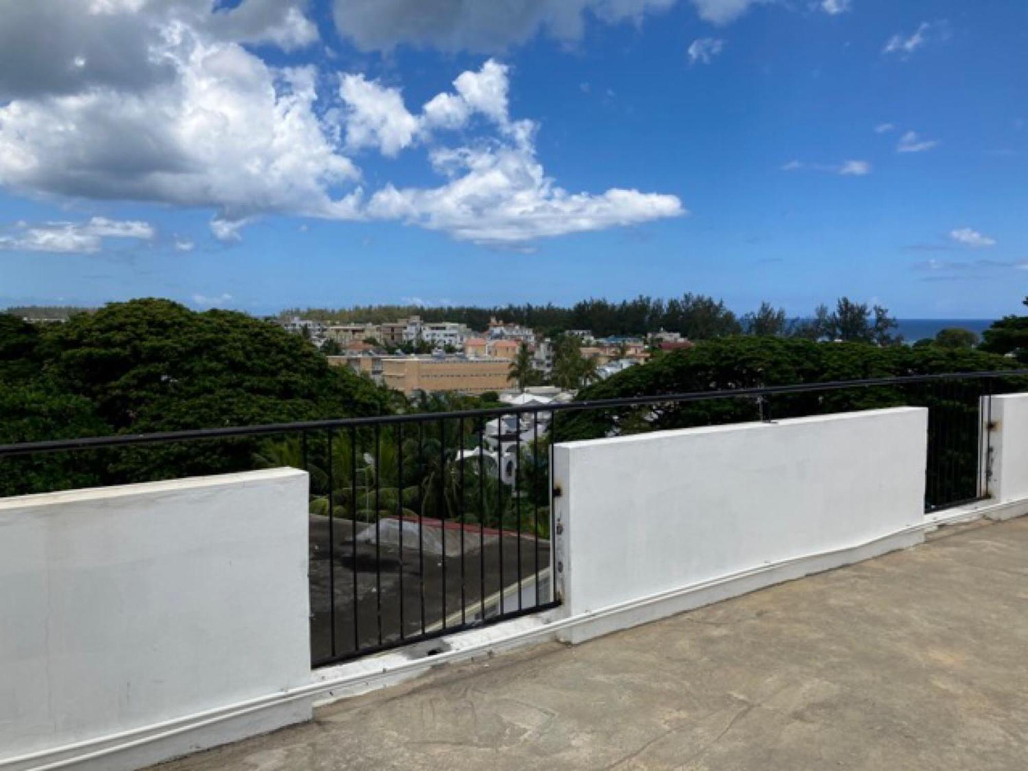 Seaview Terrace Appartement Flic-en-Flacq Exteriör bild
